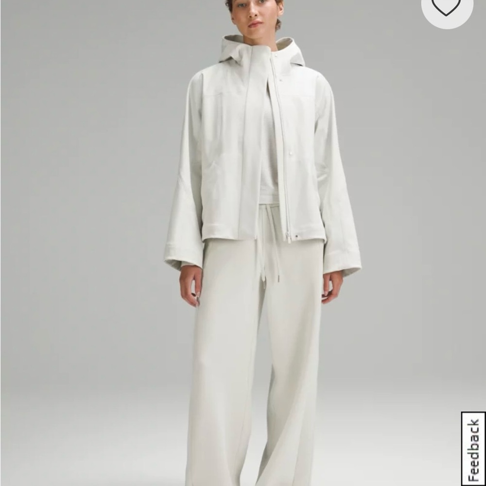 Lululemon RepelShell Rain 14 - Picture 6 of 15